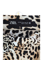 Zara - Cheetah Print Midi Skirt - Size XS (Like New)