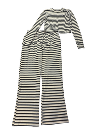 Sisters and Seekers - Lounge Set - M (Like New)