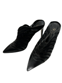 Matisse- Black Pointed Toe Heels