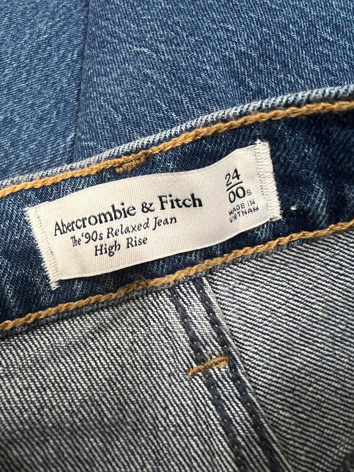 Abercrombie & Fitch - Blue Straight Leg Jeans - New With Tags