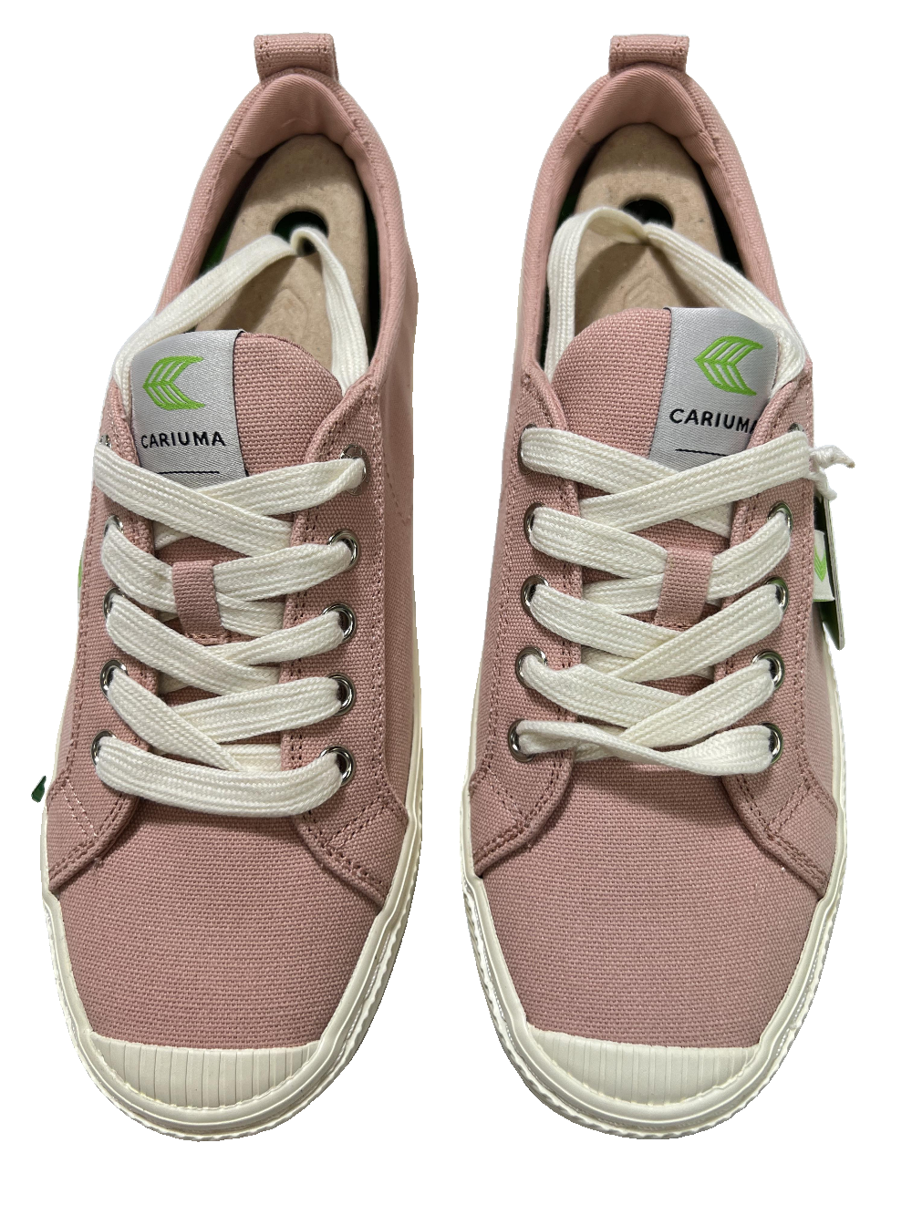 Cariuma - Pink Low Top Sneakers